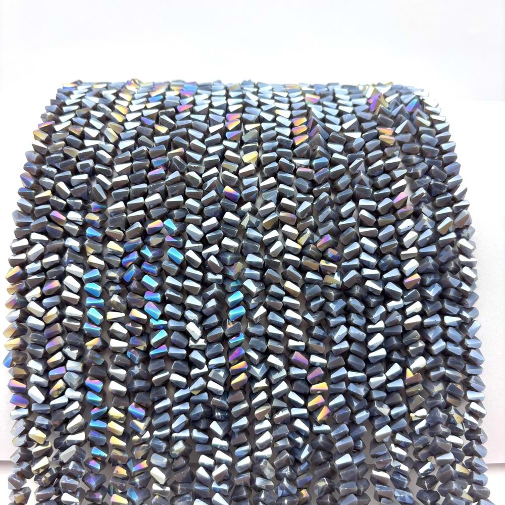 Üçgen Kristal 1 Dizi