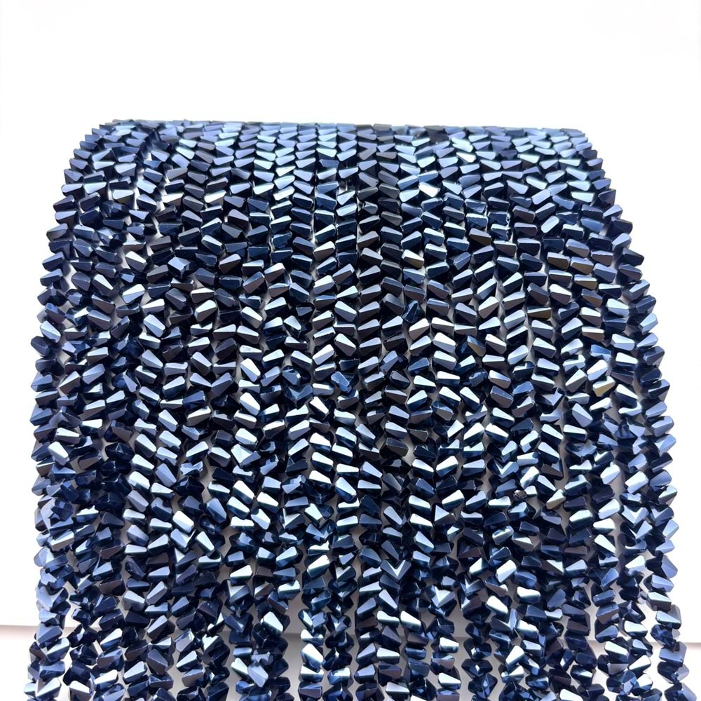 Üçgen Kristal 1 Dizi