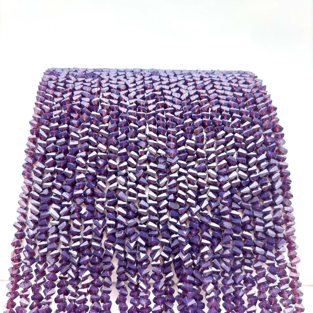 Üçgen Kristal 1 Dizi