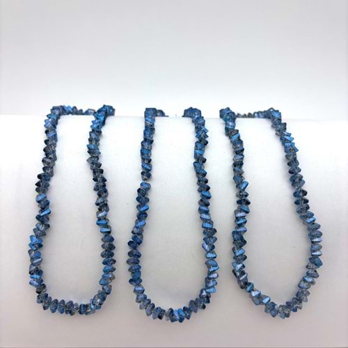 Üçgen Kristal 1 Dizi