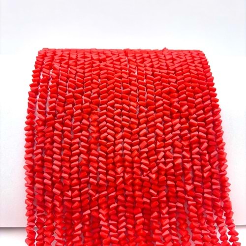 Üçgen Kristal 1 Dizi